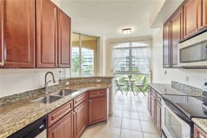 3001 NE 185th St, Aventura, FL 33180, Sold 01/30/17