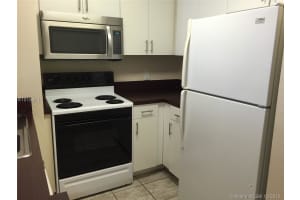 185 SE 14th Terrace, Miami, FL 33131, Sold 02/28/17