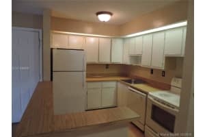 18815 NW 62nd Ave, Hialeah, FL 33015, Sold 05/30/17