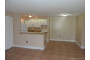 18815 NW 62nd Ave, Hialeah, FL 33015, Sold 05/30/17
