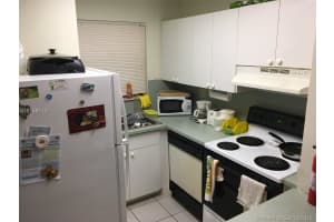 8821 W Flagler St, Miami, FL 33174, Sold 11/09/16