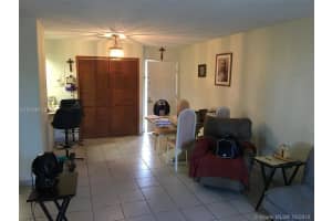 8821 W Flagler St, Miami, FL 33174, Sold 11/09/16