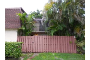 5821 Swordfish Ct, Tamarac, FL 33319, Sold 01/17/17