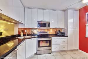 451 Ives Dairy Rd, Miami, FL 33179, Sold 02/09/17