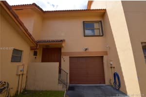 978 SW 113th Terrace, Pembroke Pines, FL 33025, Sold 12/16/16