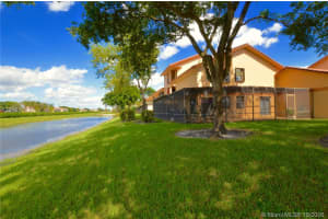 978 SW 113th Terrace, Pembroke Pines, FL 33025, Sold 12/16/16