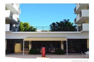 10000 W Bay Harbor Dr, Bay Harbor Islands, FL 33154, Sold 02/09/17