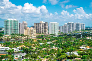 19333 Collins Ave, Sunny Isles Beach, FL 33160, Sold 01/05/17