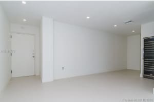 221 Jefferson Ave, Miami Beach, FL 33139, Sold 02/27/17