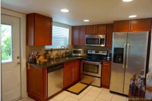 7140 SW 54th St, Miami, FL 33155, Sold 01/04/17