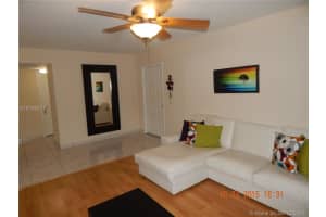 11216 SW 12th St, Pembroke Pines, FL 33025, Sold 02/02/17