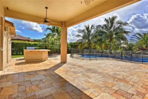 3233 SW 138th Way, Davie, FL 33330, Sold 12/19/16