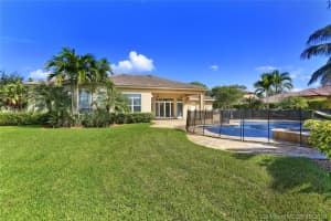 3233 SW 138th Way, Davie, FL 33330, Sold 12/19/16