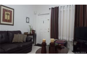 6912 NW 179th St, Hialeah, FL 33015, Sold 03/06/17