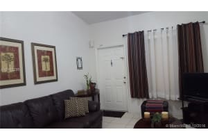 6912 NW 179th St, Hialeah, FL 33015, Sold 03/06/17
