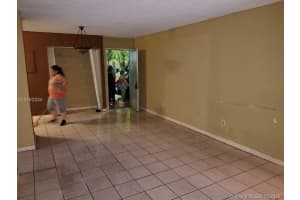 8841 W Flagler St, Miami, FL 33174, Sold 01/06/17