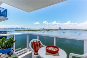 7928 West Dr, North Bay Village, FL 33141, Sold 03/28/17