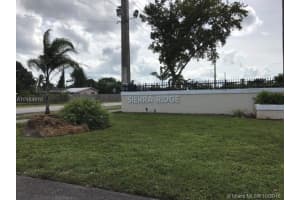 21270 NE 8th Ct, Miami, FL 33179, Sold 01/20/17