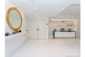10205 Collins Ave, Bal Harbour, FL 33154, Sold 07/17/17
