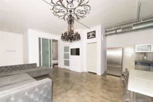 1700 Meridian Ave, Miami Beach, FL 33139, Sold 03/03/17