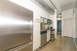 1700 Meridian Ave, Miami Beach, FL 33139, Sold 03/03/17