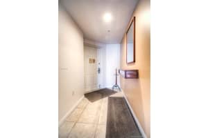 18100 N Bay Rd PH 4, Sunny Isles Beach, FL 33160, Sold 01/22/18