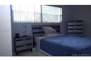 15619 SW 73rd Cir Terrace, Miami, FL 33193, Sold 11/18/16