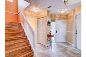 264 W Riverbend Dr, Sunrise, FL 33326, Sold 12/16/16