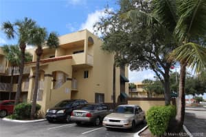 2750 W 76th St, Hialeah, FL 33016, Sold 02/01/17