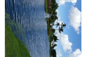 5621 SW 58th Ct, Davie, FL 33314, Sold 12/14/16