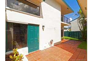 10818 SW 72nd St, Miami, FL 33173, Sold 02/16/17