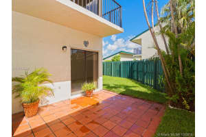 10818 SW 72nd St, Miami, FL 33173, Sold 02/16/17