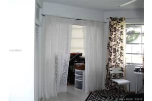 1627 NE Miami Gardens Dr, Miami, FL 33179, Sold 05/04/17