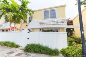 4530 SW 68th Ct Cir, Miami, FL 33155, Sold 03/03/17