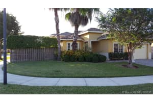 21150 SW 90th Pl, Cutler Bay, FL 33189, Sold 03/31/17