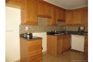 9172 NW 119th Terrace, Hialeah, FL 33018, Sold 12/08/16