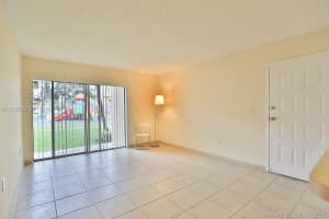 15540 SW 80th St d106, Miami, FL 33193, Sold 11/18/16