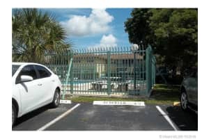 15639 SW 73rd Cir Terrace, Miami, FL 33193, Sold 12/02/16