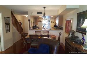4264 SW 70th Terrace, Davie, FL 33314, Sold 01/13/17