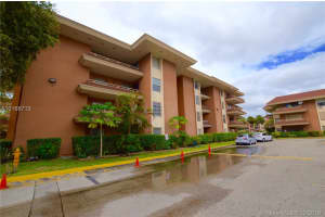 17600 NW 68th Ave APT B3004, Hialeah, FL 33015, Sold 04/03/17
