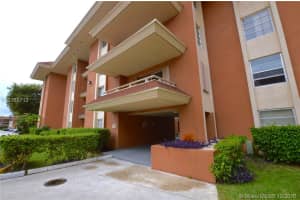 17600 NW 68th Ave APT B3004, Hialeah, FL 33015, Sold 04/03/17