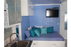 335 Ocean Dr, Miami Beach, FL 33139, Sold 01/26/17