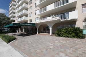 1455 N Treasure Dr PH K, North Bay Village, FL 33141, Sold 05/02/17