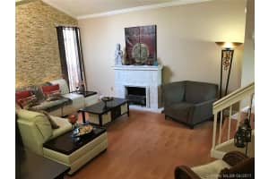 984 NW 106th Ave Cir, Miami, FL 33172, Sold 05/26/17