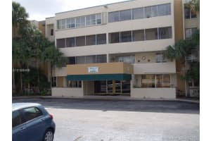 6901 SW 147th Ave #1h, Miami, FL 33193, Sold 01/31/17