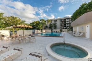2771 Riverside Dr, Coral Springs, FL 33065, Sold 04/20/17
