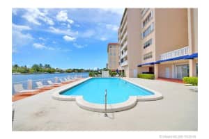 9381 E Bay Harbor Dr, Bay Harbor Islands, FL 33154, Sold 02/10/17
