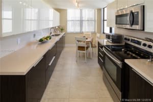 9660 W Bay Harbor Dr #6c, Bay Harbor Islands, FL 33154, Sold 02/22/17