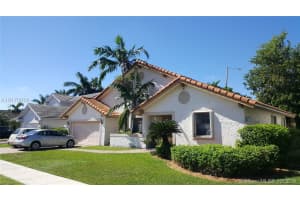1701 W Oak Knoll Cir, Davie, FL 33324, Sold 02/15/17