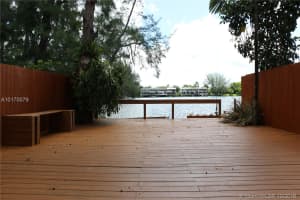 4867 SW 71st Pl, Miami, FL 33155, Sold 01/26/17